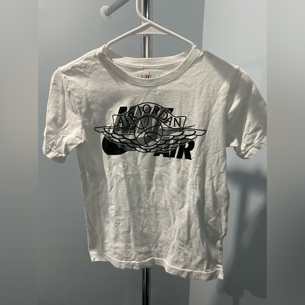 Air Jordan Nike Shirt Boys Size M (10/12)